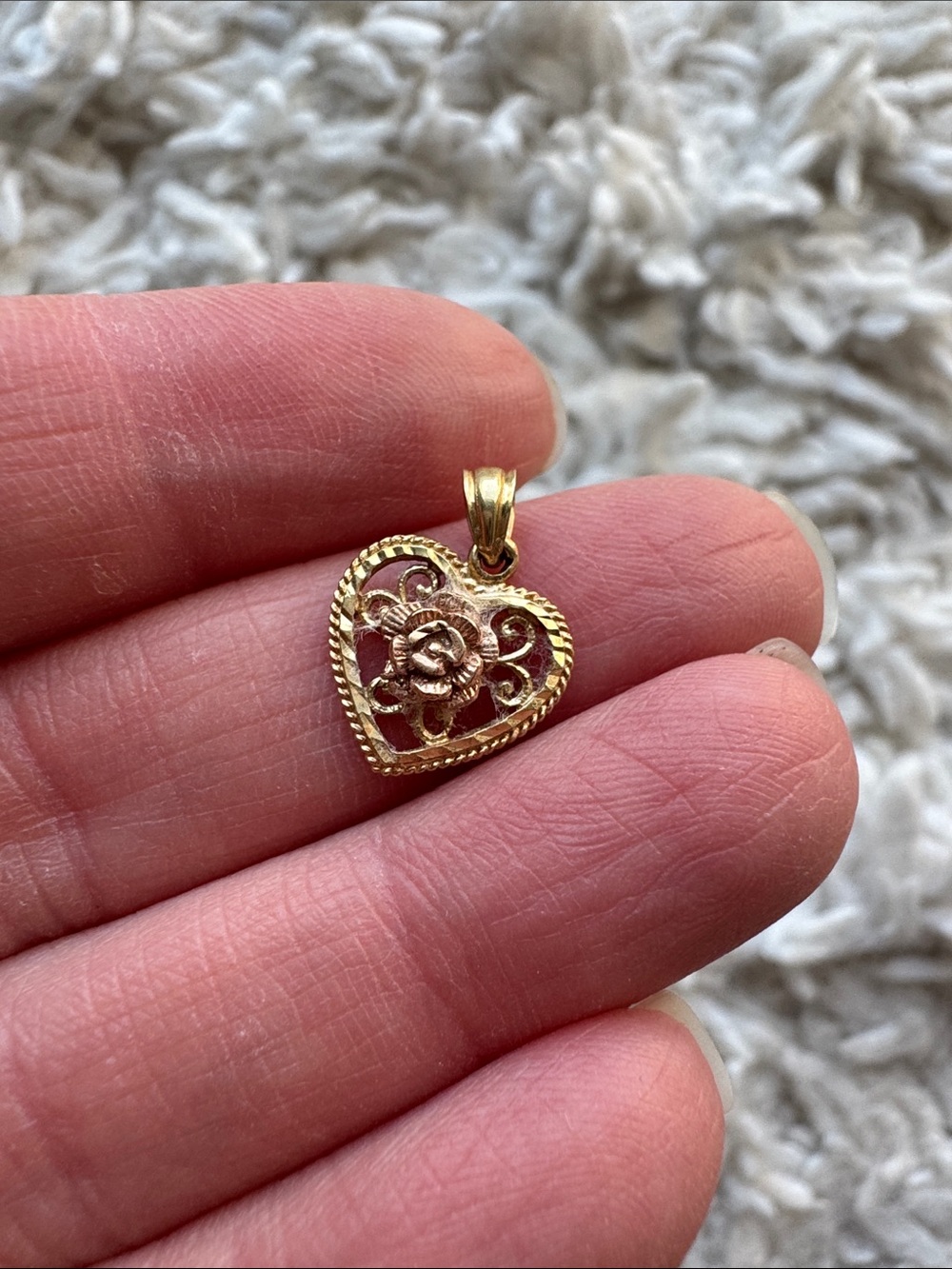 14k Rose Heart Pendant